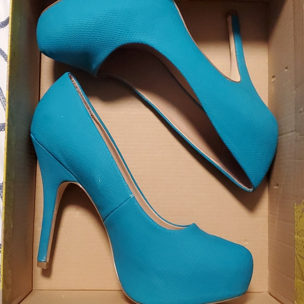 Mix No. 6 pumps